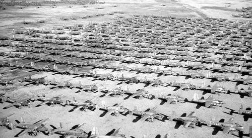 战时巅峰与战后困境 二战美国飞机工业的膨胀、销毁与转型