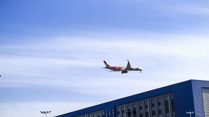 政策引导、科技赋能、枢纽建设 乌鲁木齐航空运营支持服务交出亮眼成绩单